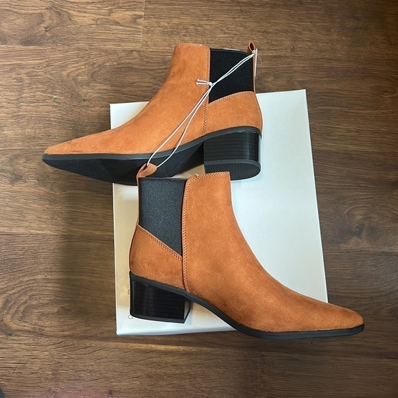 A New Day Gwen Boots Faux Suede Memory Foam Cognac Brown - Picture 3 of 8